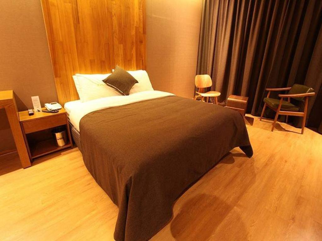 Hotel Rich Goyang Quarto foto